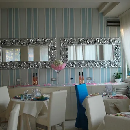 Turquoise Hotel 3*