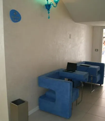 Turquoise מלון 3*